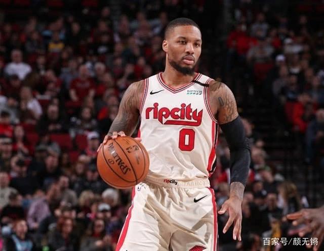 球队的幕后 球队的幕后