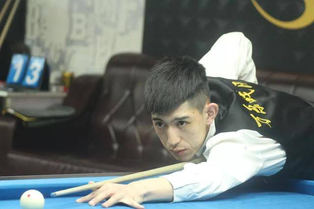 托斯洛文尼 托斯洛文尼