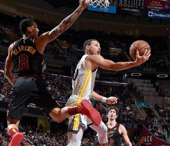 坎德雷瓦出 坎德雷瓦出